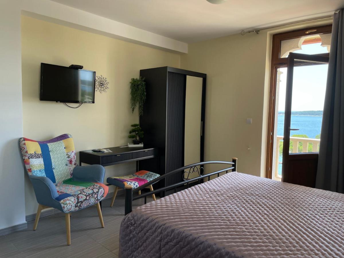 Apartments Villa Dinka Hvar Town Exterior photo