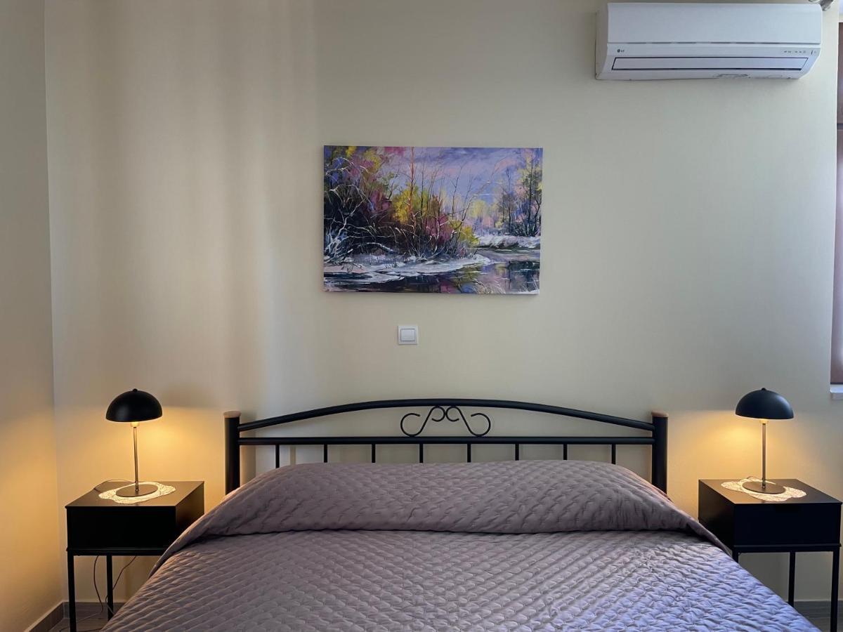 Apartments Villa Dinka Hvar Town Exterior photo