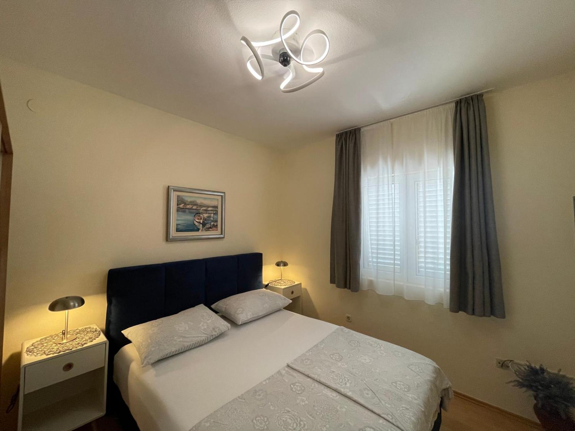Apartments Villa Dinka Hvar Town Exterior photo